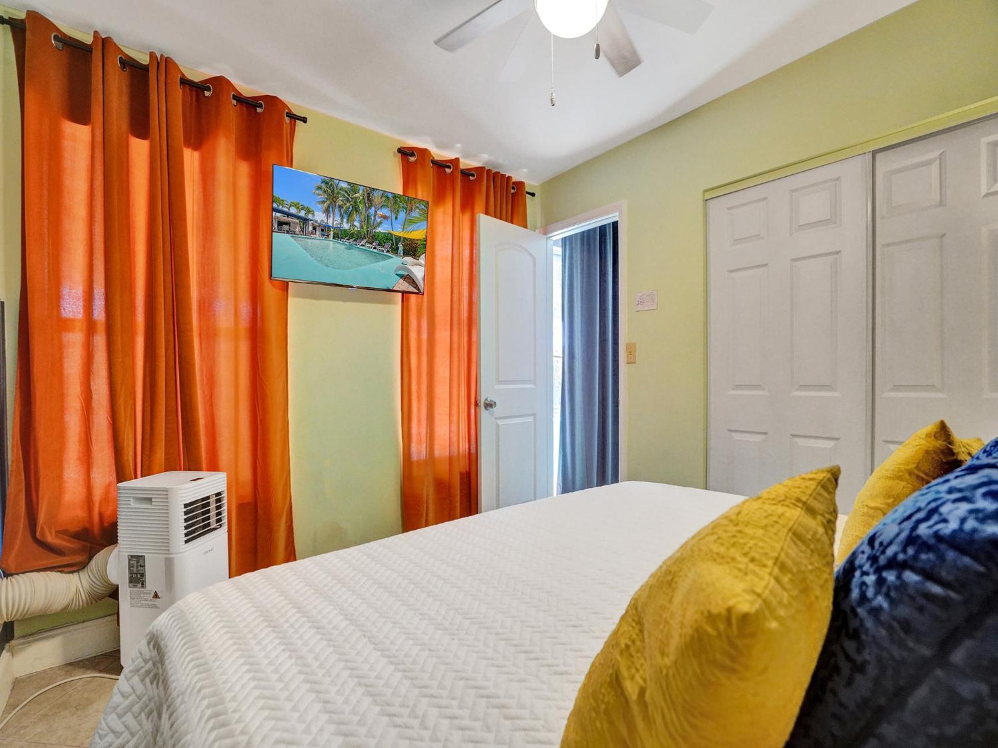 Large Gay Men'S 1 Bedroom W Gameroom Heated Pool Clothing Optional Oakland Park Exteriör bild